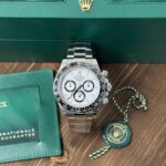 Rolex daytona 126500Ln geneve panda